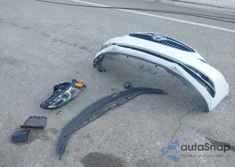 2017 Buick Lacrosse Premium from USA, damaged, VIN 1G4ZR5SS4HU174629